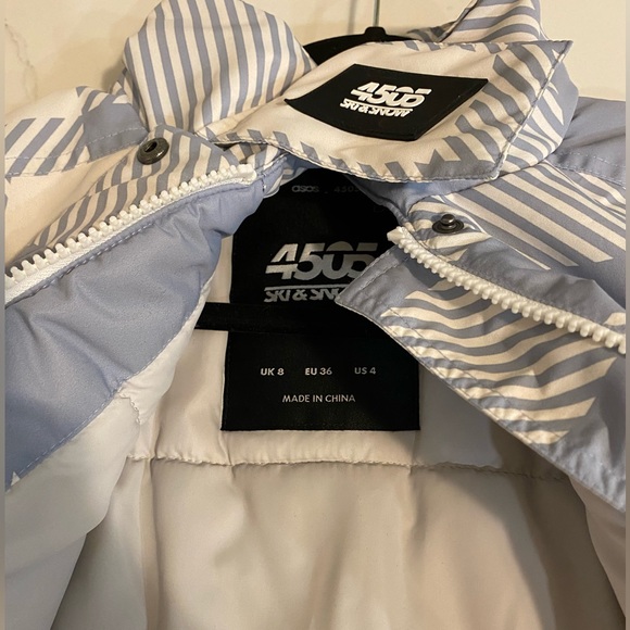 ASOS skiing jacket - Picture 2 of 4